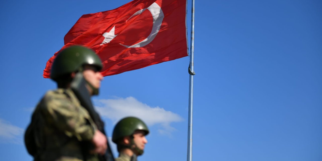 Yunanistan Ve Suriye Sınırında 9'u Örgüt Mensubu 16 Kişi Yakalandı