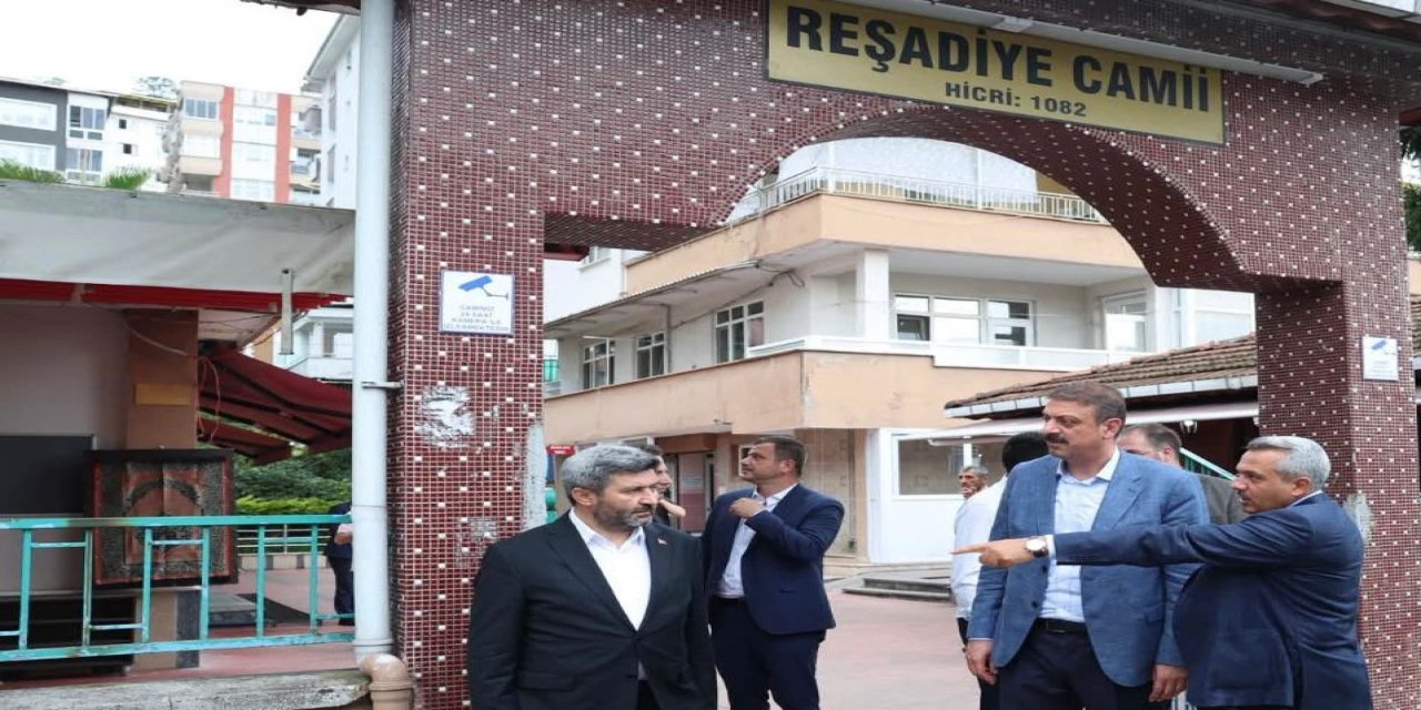 Rize'de Reşadiye Camii Yeniden İnşa Ediliyor