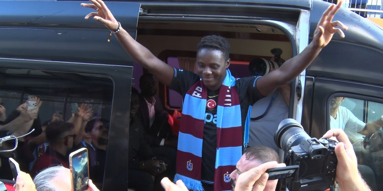 Trabzonspor’un yeni transferi Franculino Dju, Trabzon’a geldi