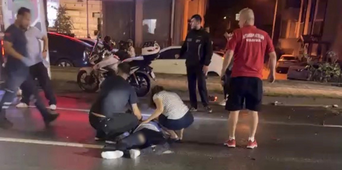 Motosiklet tutkunu genç kadın kazada hayatını kaybetti
