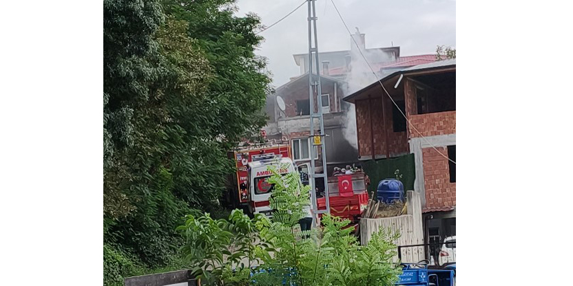 Samsun'da ev yangını: 1 ölü