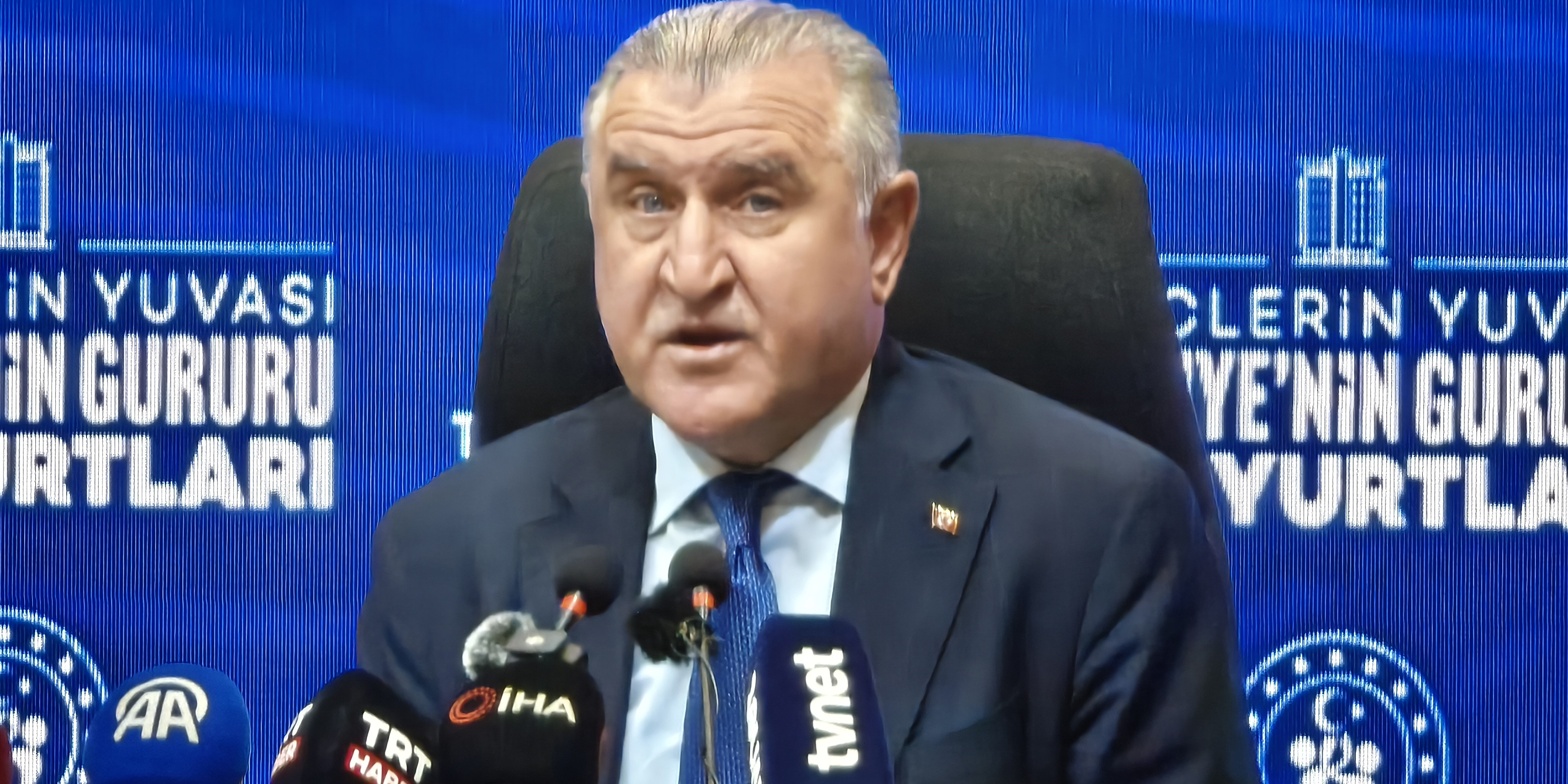 Bakan Bak: "Öğrenci yurtlarına ilk yerleştirmede yüzde 90 ile rekor kırdık"