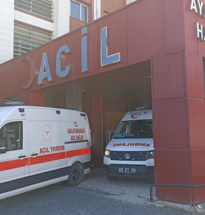 Samsun'da otomobil şarampole devrildi: 1 ölü, 3 yaralı