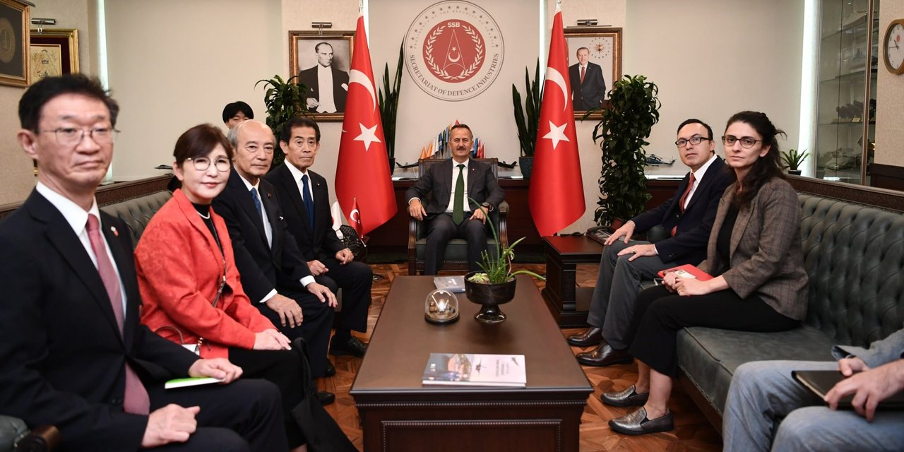 Savunma Sanayii Başkanı Görgün, Japon heyeti ile savunma sanayii alanında geliştirilebilecek iş birliği imkanlarını görüştü