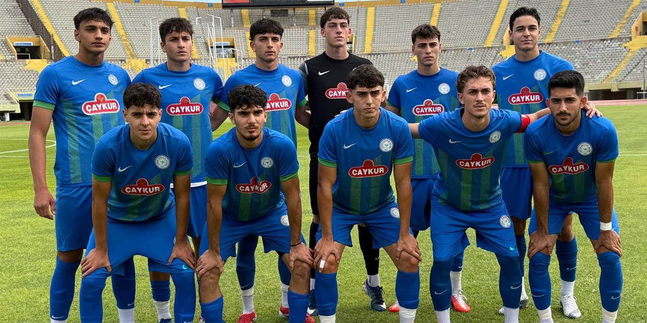 Genç Atmacalar'dan İzmir'de Şanssız 90 Dakika: 4-0