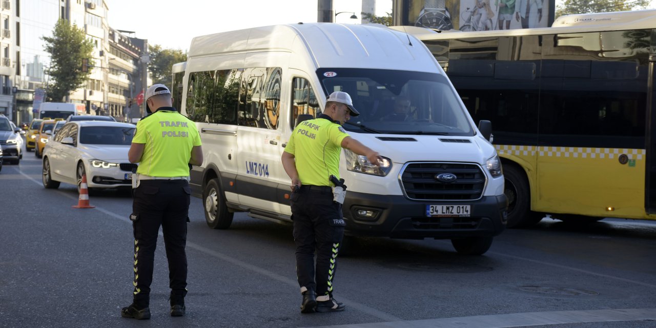 Okul Servislerine Denetim