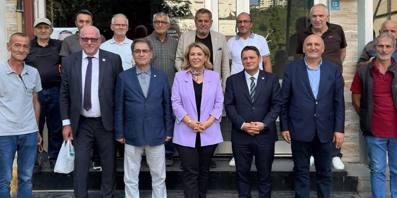 Yeni Parti Heyeti Rize’de Sahaya İndi: 4 İlçede Vatandaşla Buluşma