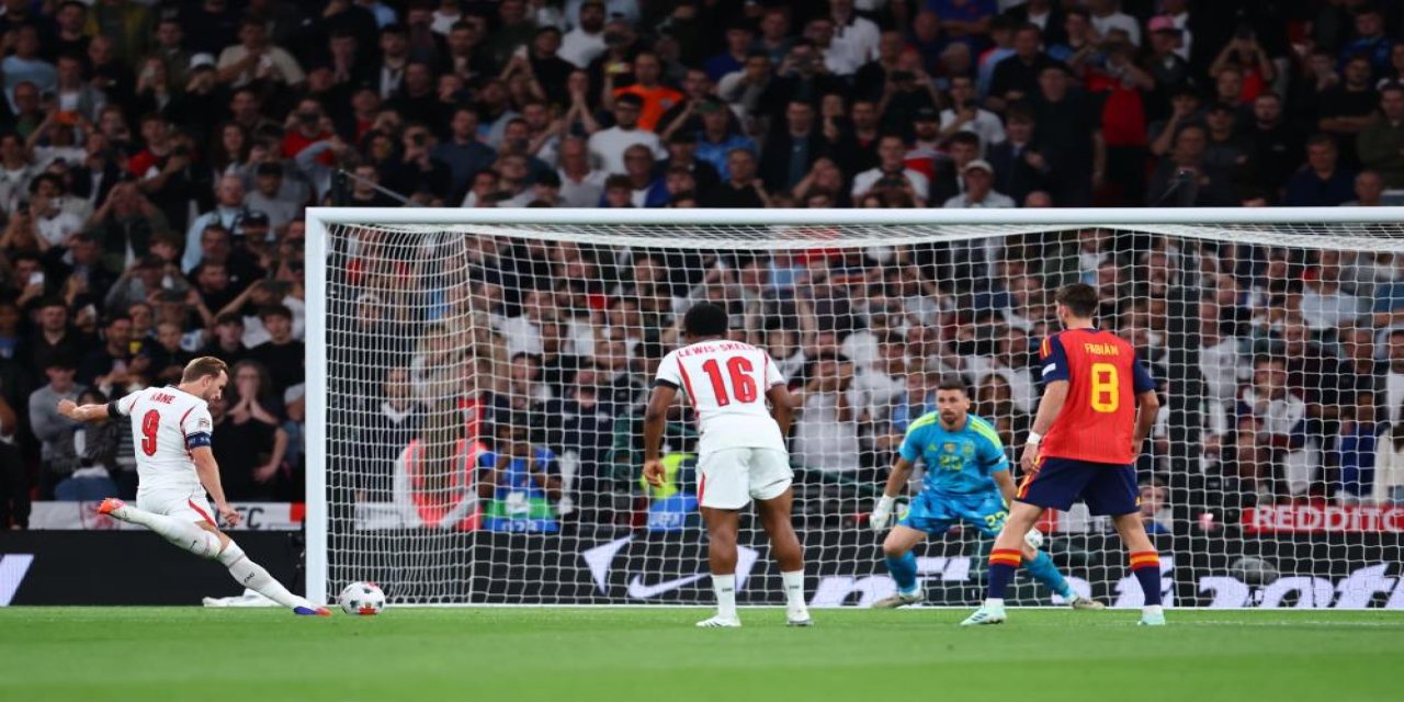 İspanya'dan İngiltere karşısında geri dönüş: 3-2