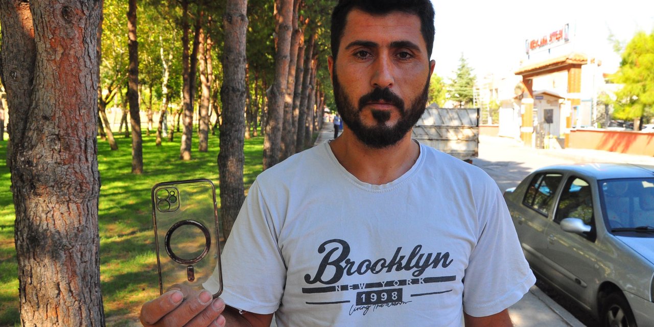 Cep Telefonu Sipariş Etti, Kılıfı Geldi