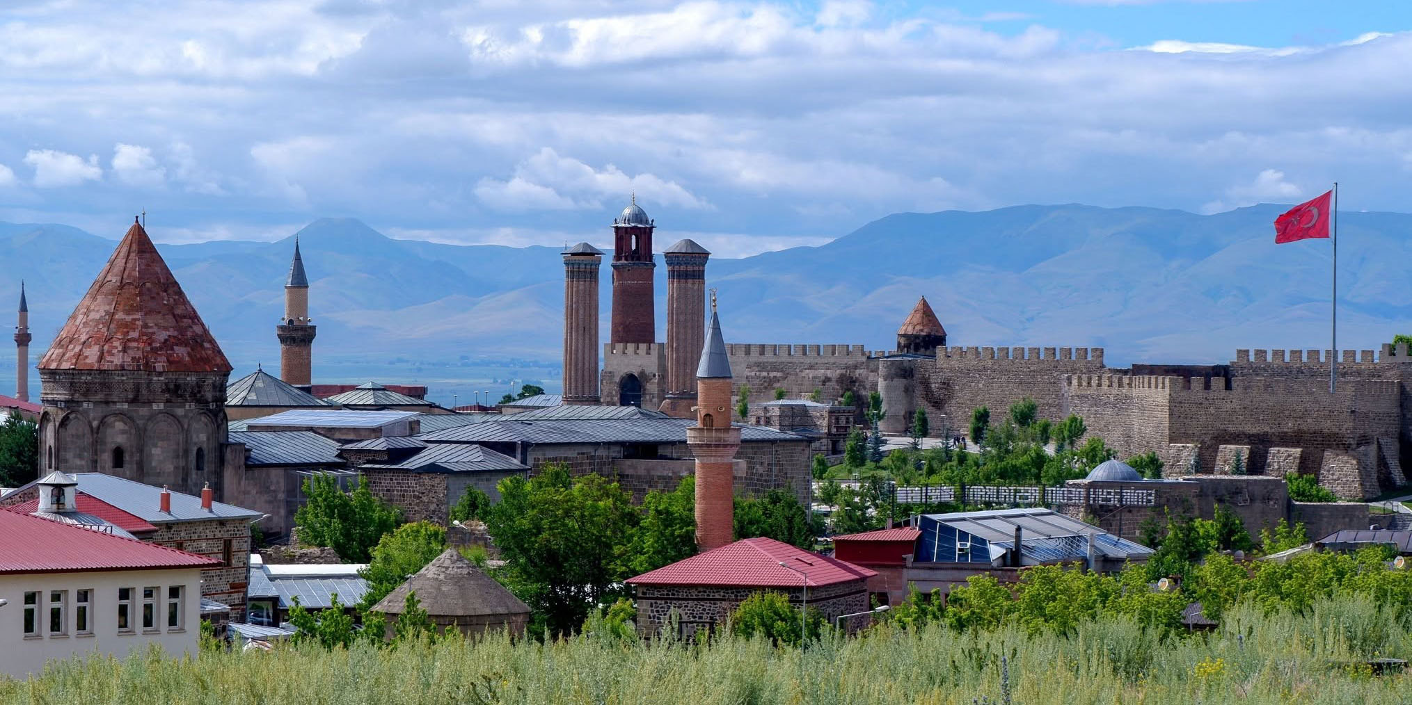 Erzurum’da dijitalleşmenin kadın girişimcilerin başarıları üzerindeki etkisi araştırıldı