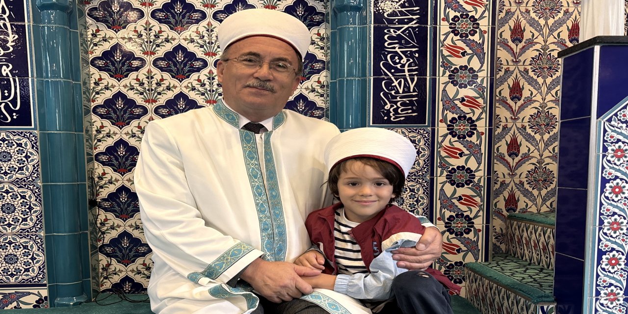 5 yaşındaki Altan'dan cami imamına duygu dolu kavuşma