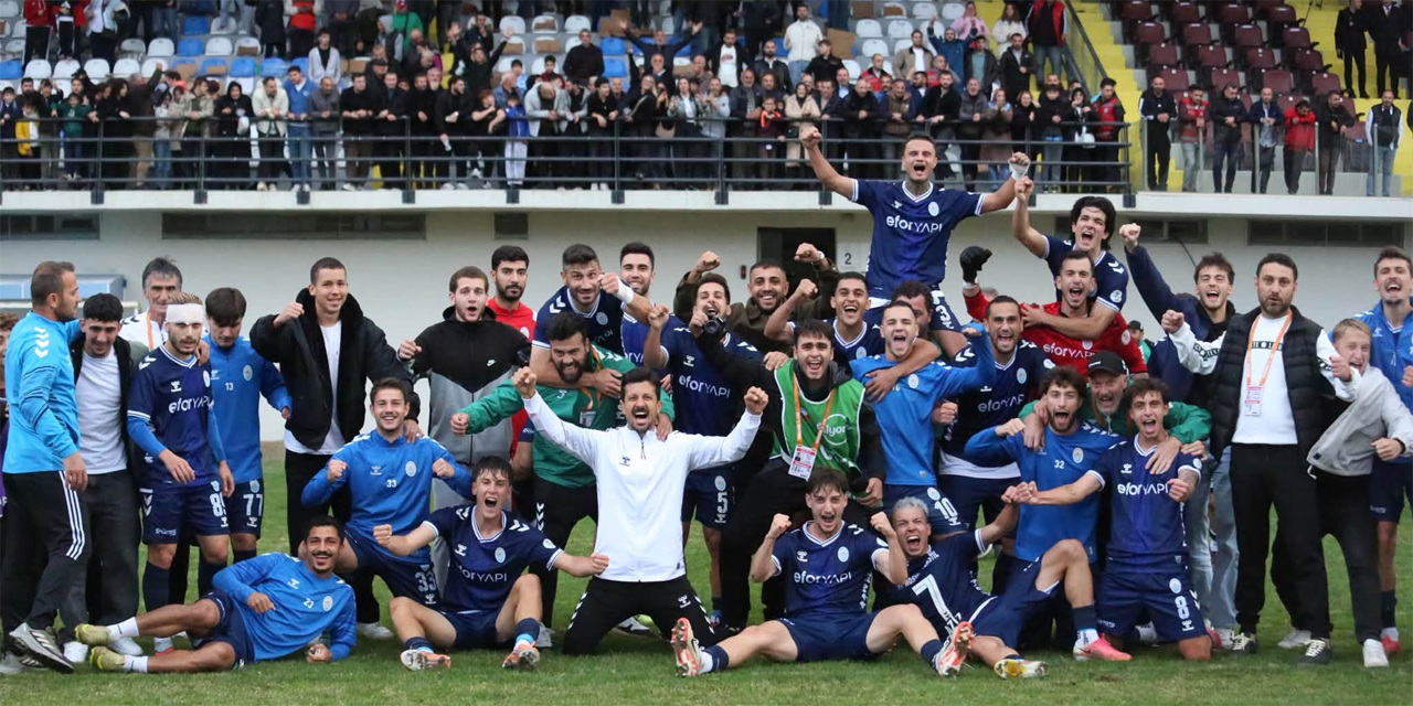 Pazarspor Evinde Küçükçekmece Sinopspor’u 3 Golle Geçti