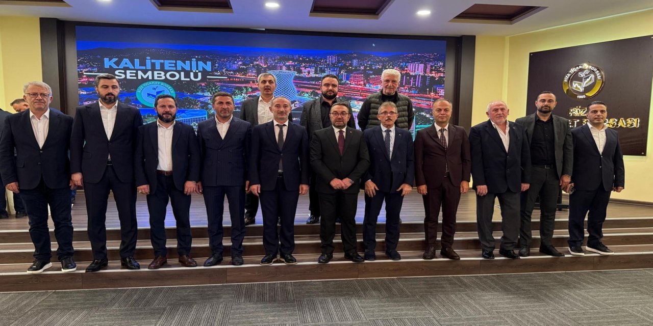 Başkan Mehmet Erdoğan, Rize Ticaret Borsası'nda Güven Tazeledi