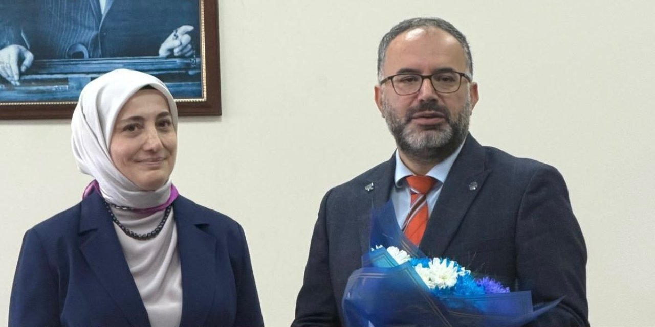 RTEÜ Tıp Fakültesi'nde Dekanlık Devir Teslim Töreni Gerçekleştirildi