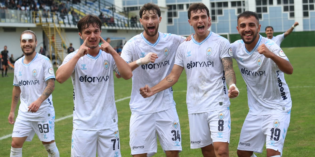 Pazarspor, Erbaaspor’u 3-1’le Geçerek Kupada Turladı