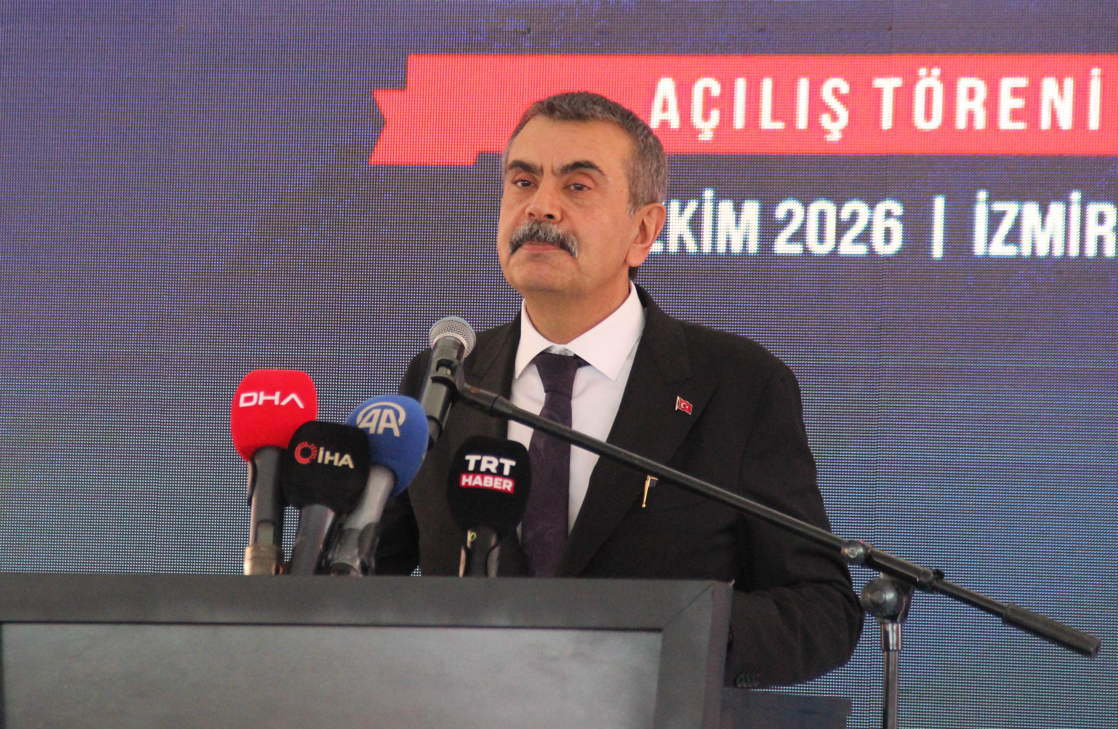 Bakan Tekin: "Şu anda toplam 750 bin dersliğimiz var"
