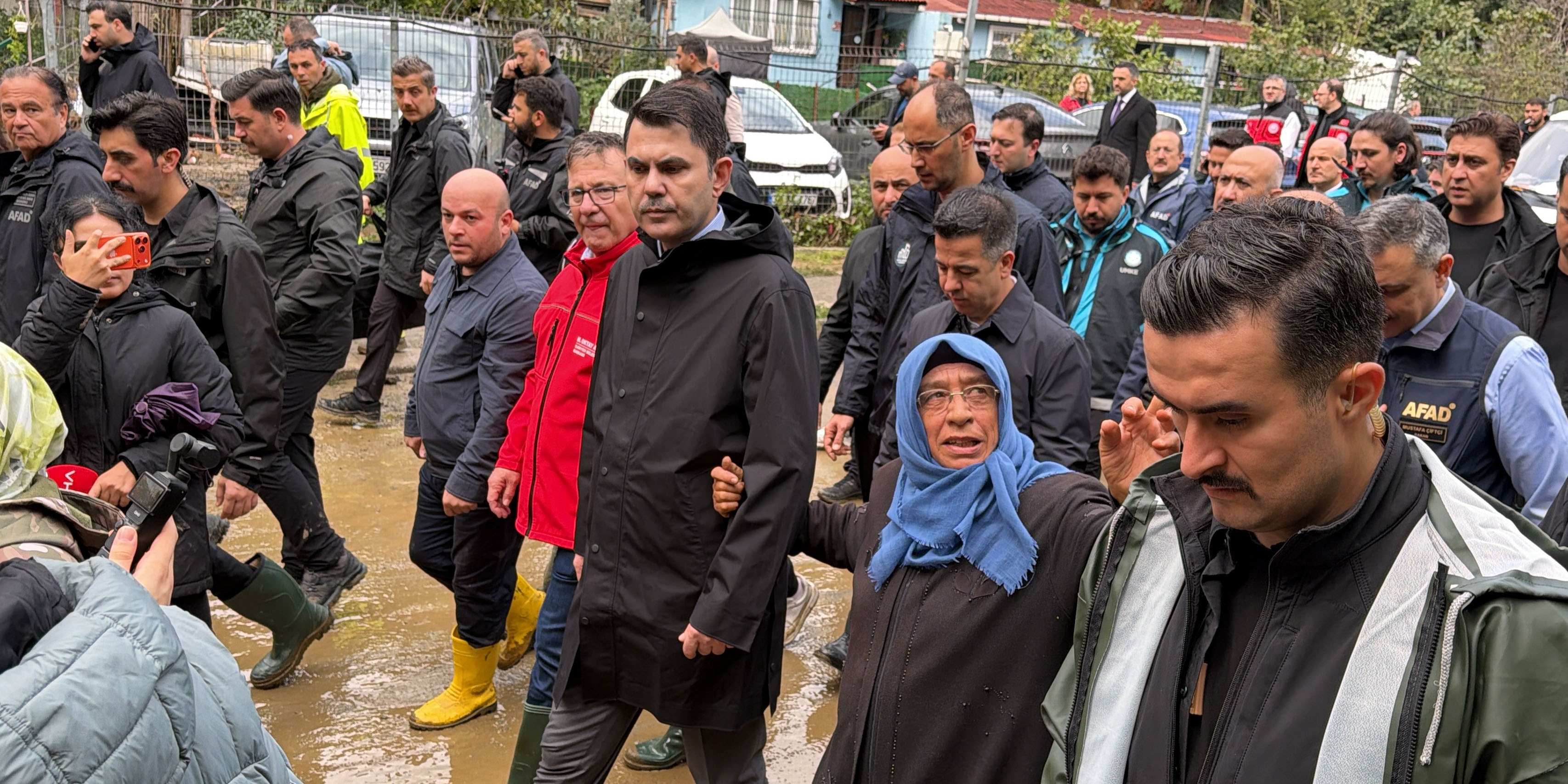 Bakan Kurum: "Aynı kararlılıkla İstanbul'da olacağız, devletimiz milletinin yanındadır"