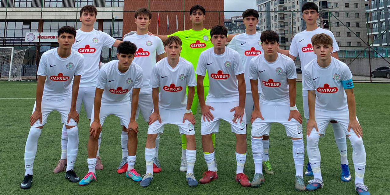 Çaykur Rizespor U16, 80'den Son Geri Döndü: 2-2