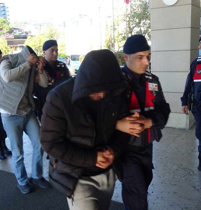 Trabzon merkezli 6 ilde siber suç operasyonu: 22 şüpheli adliyeye sevk edildi