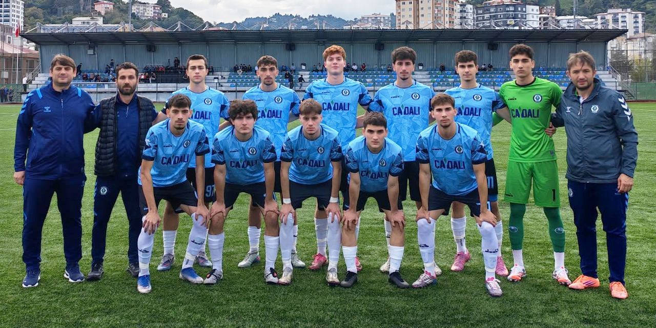 Rize Belediyespor U19'da Puan Hasreti Devam Ediyor