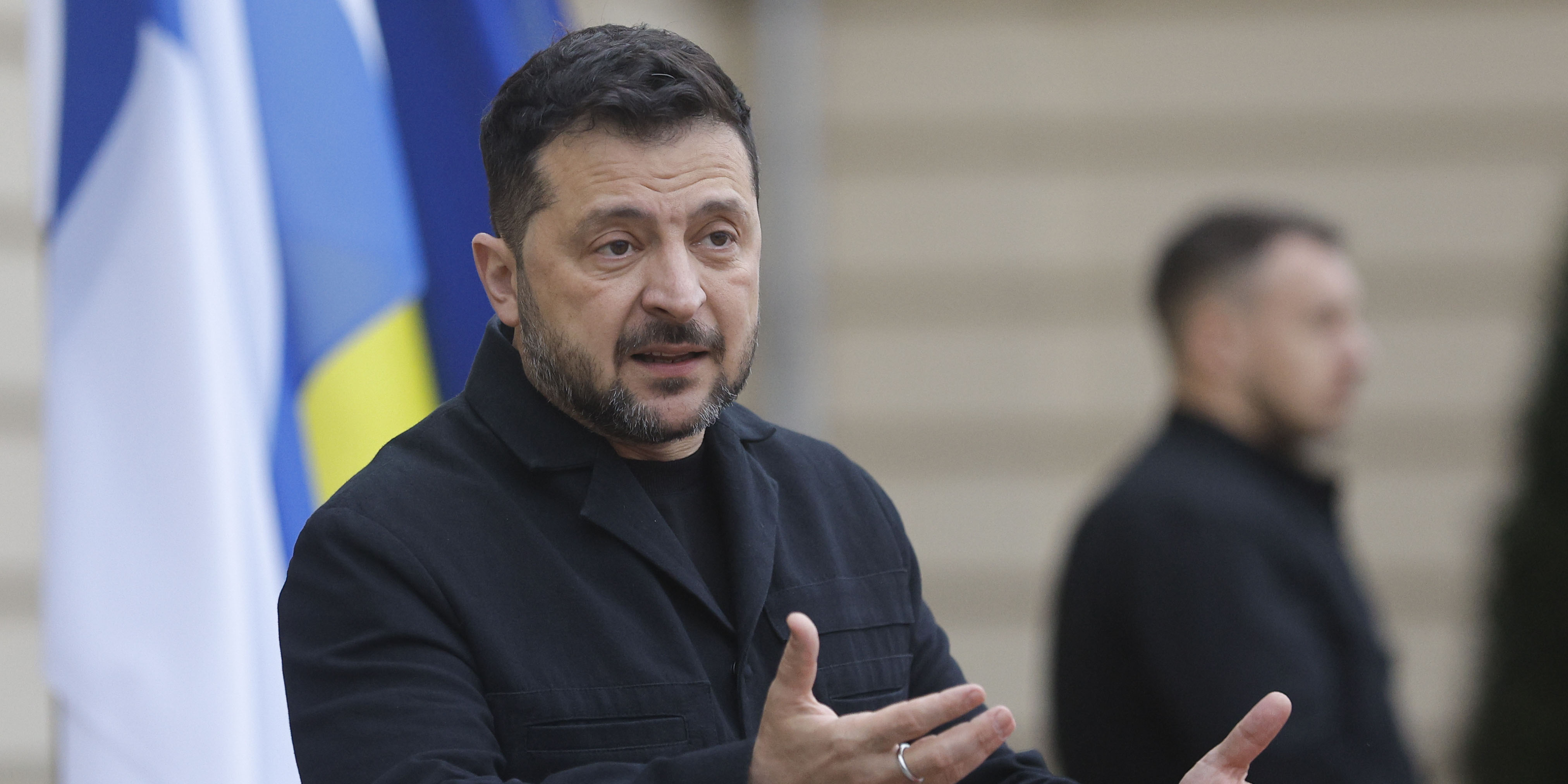 Zelenskiy: "Üçlü bir toplantıya, Rusya’ya yönelik tüm yaptırımların kaldırılmış olduğu şartlarda gitmek istemem"