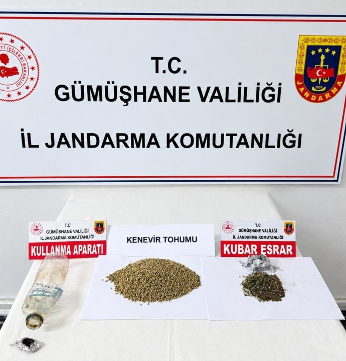 Gümüşhane’de durdurulan araçta uyuşturucu ve kenevir tohumu ele geçirildi