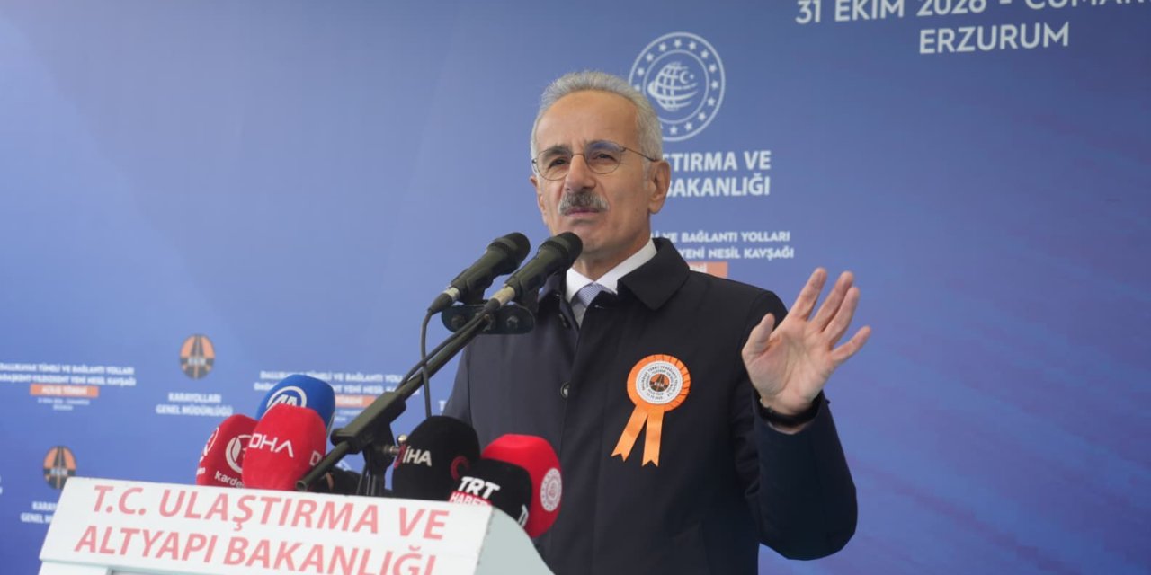Bakan Uraloğlu Erzurum'da açıkladı: Ulaşım altyapısına 168 milyar liralık dev yatırım