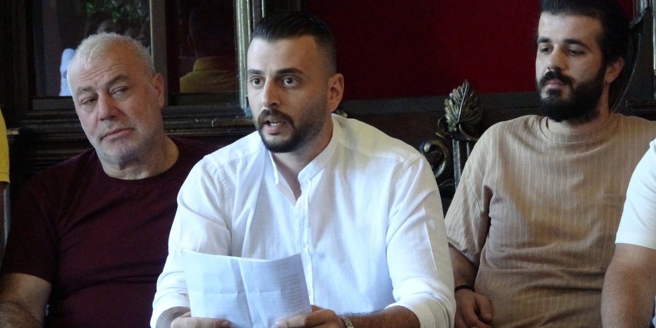 Trabzonspor Taraftarlarından Başkan Ve Yönetime Destek