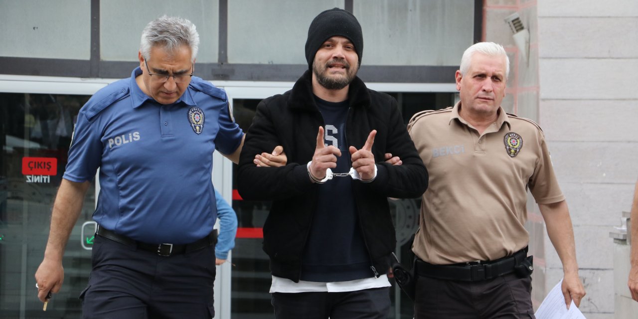 Spor Eğitmeni Eski Sevgilisini 15 Yerinden Bıçaklayan Sanığa 25 Yıl Hapis İstemi