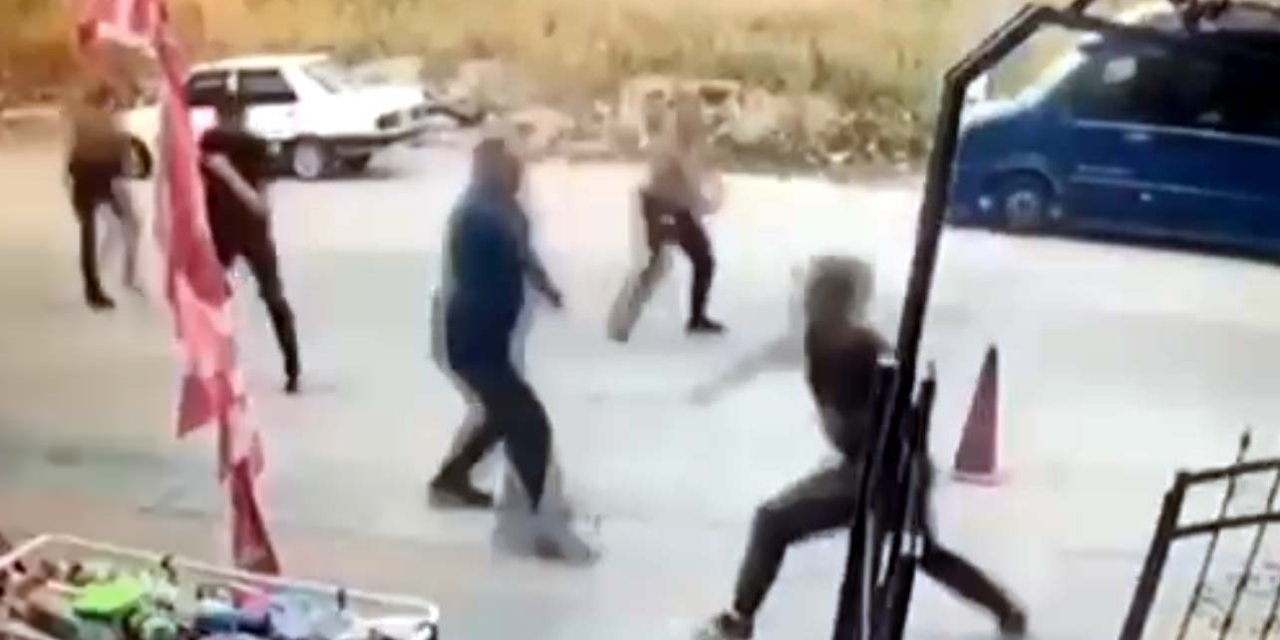 Hırsızlık Şüphelisi Bacaklarından Vurularak Yakalandı; O Anlar Kamerada