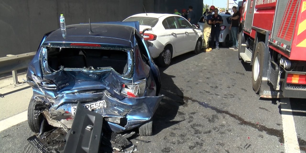 Tem'de Zincirleme Kaza: 2 Yaralı