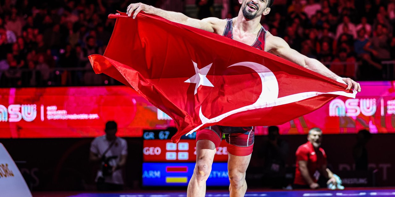 Kerem Kamal Yine Madalya Peşinde