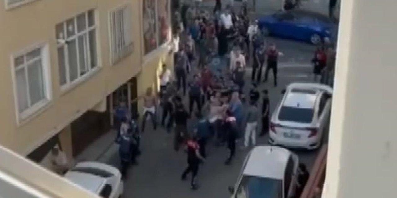 (Ek Bilgilerle) Maltepe'de Yol Verme Kavgası: 1 Ölü, 2 Yaralı