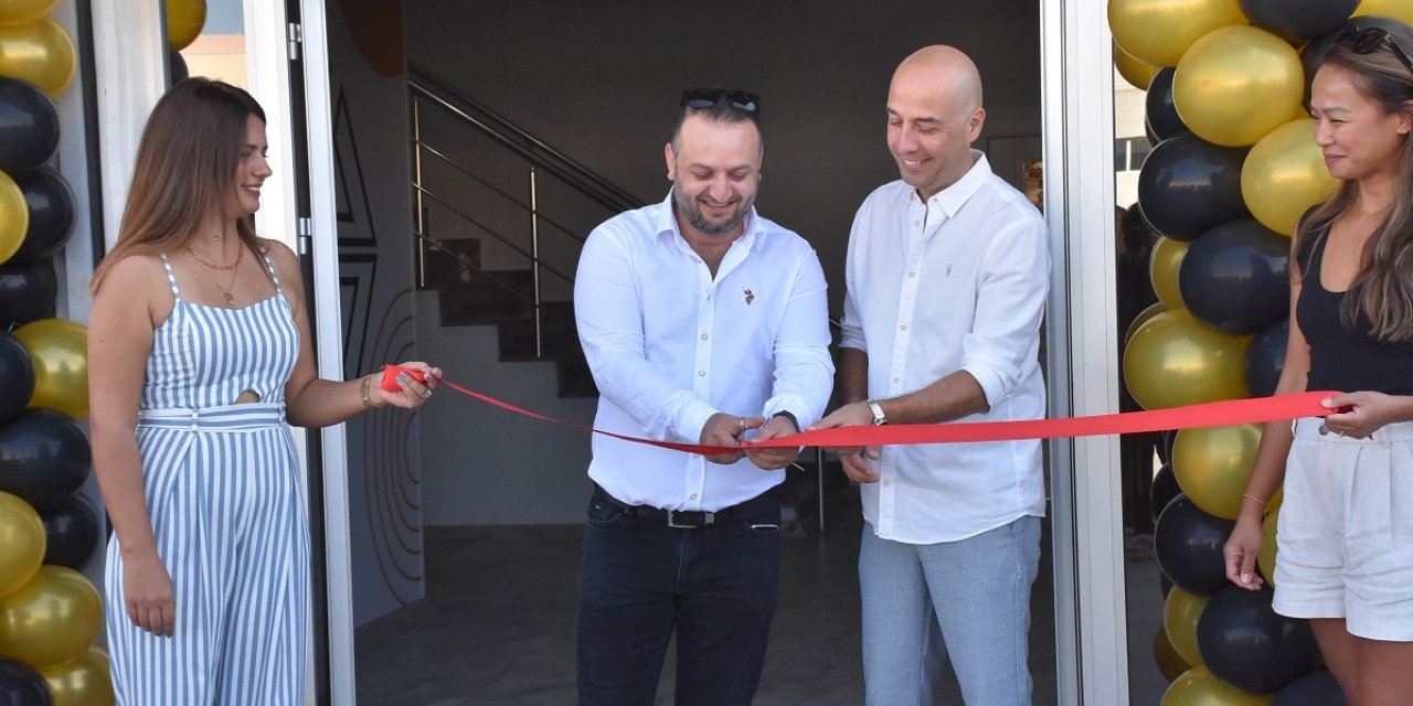 Yüzde 100 Yerli Üretim Yapan Metal Ve Mobilya Tesisi Hizmete Açıldı