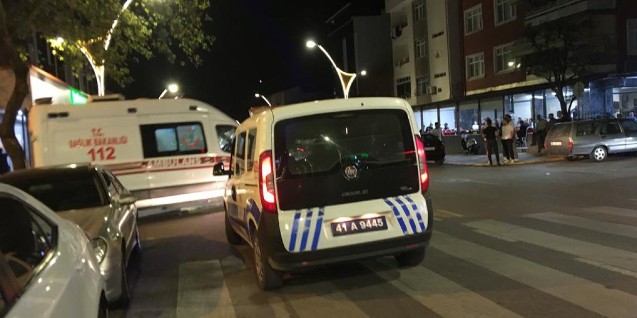 Eşi Ve Kızını Rehin Aldı