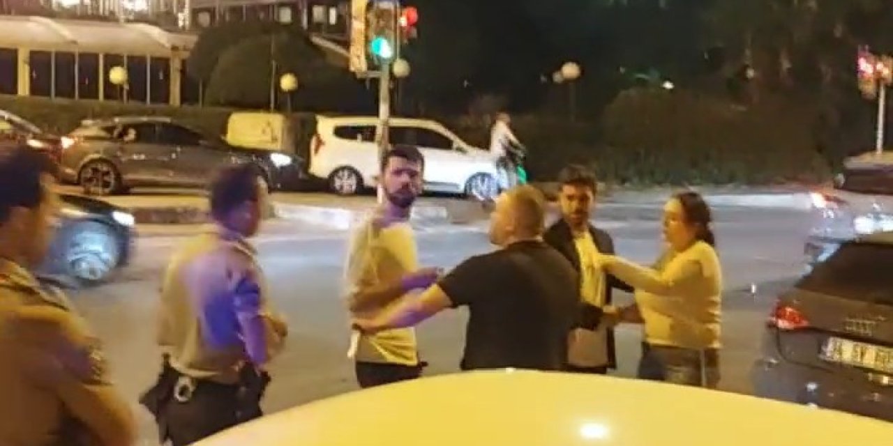 Kadıköy'de Trafik Kavgası Sonrası Alkolmetre Tartışması