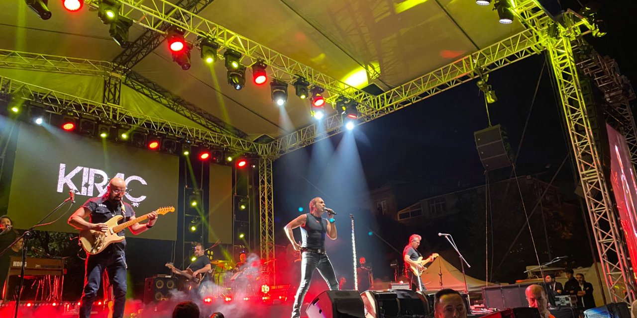 Sultangazi’de Kıraç Sahne Aldı