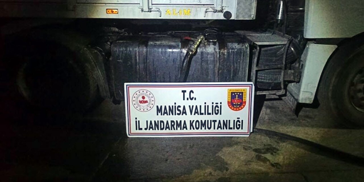 Manisa'da 2 Bin 500 Litre Kaçak Akaryakıt Ele Geçirildi