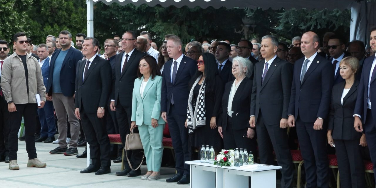 Adnan Menderes Mezarı Başında Anıldı