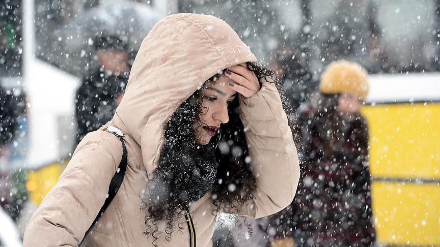 Rize ile birlikte 7 ile kuvvetli kar yağışı uyarısı