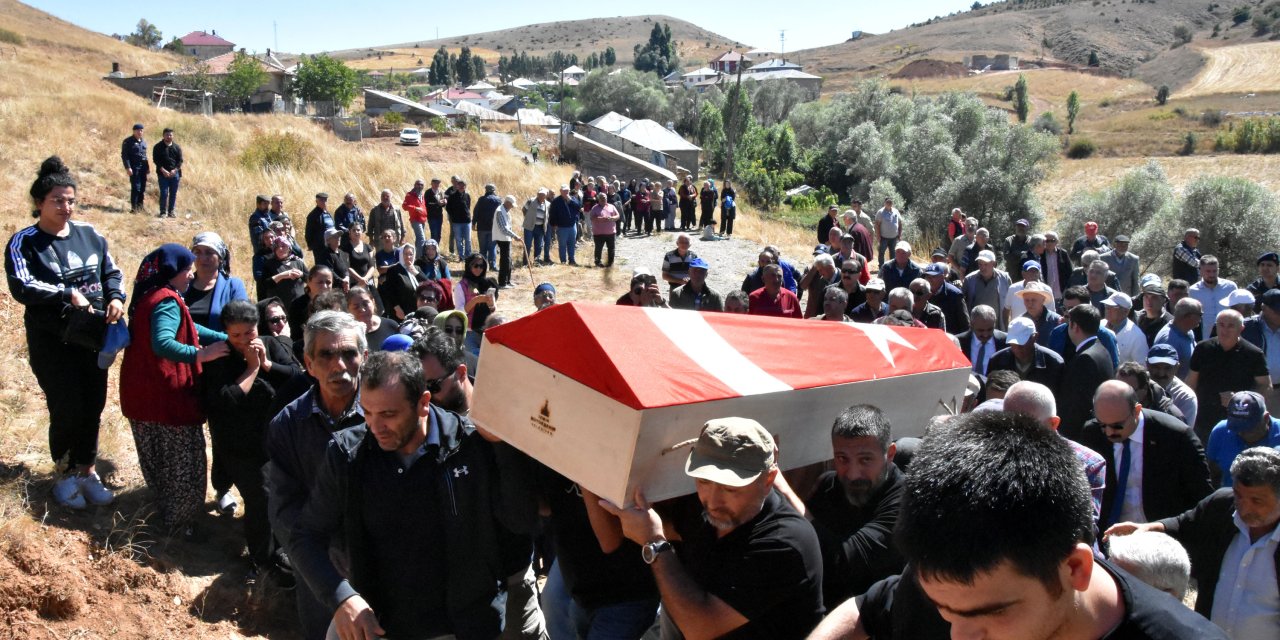 Kazada Hayatını Kaybeden Hakim Son Yolculuğuna Uğurladı