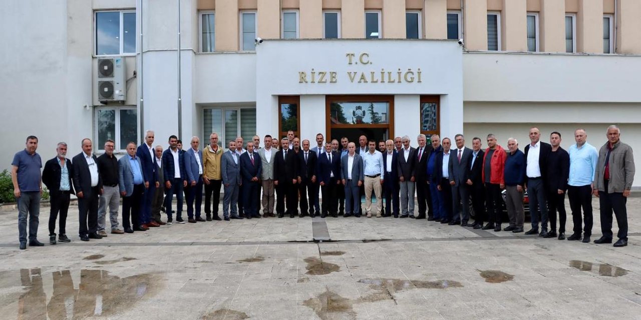 Vali Baydaş Muhtarlarla Bir Araya Geldi