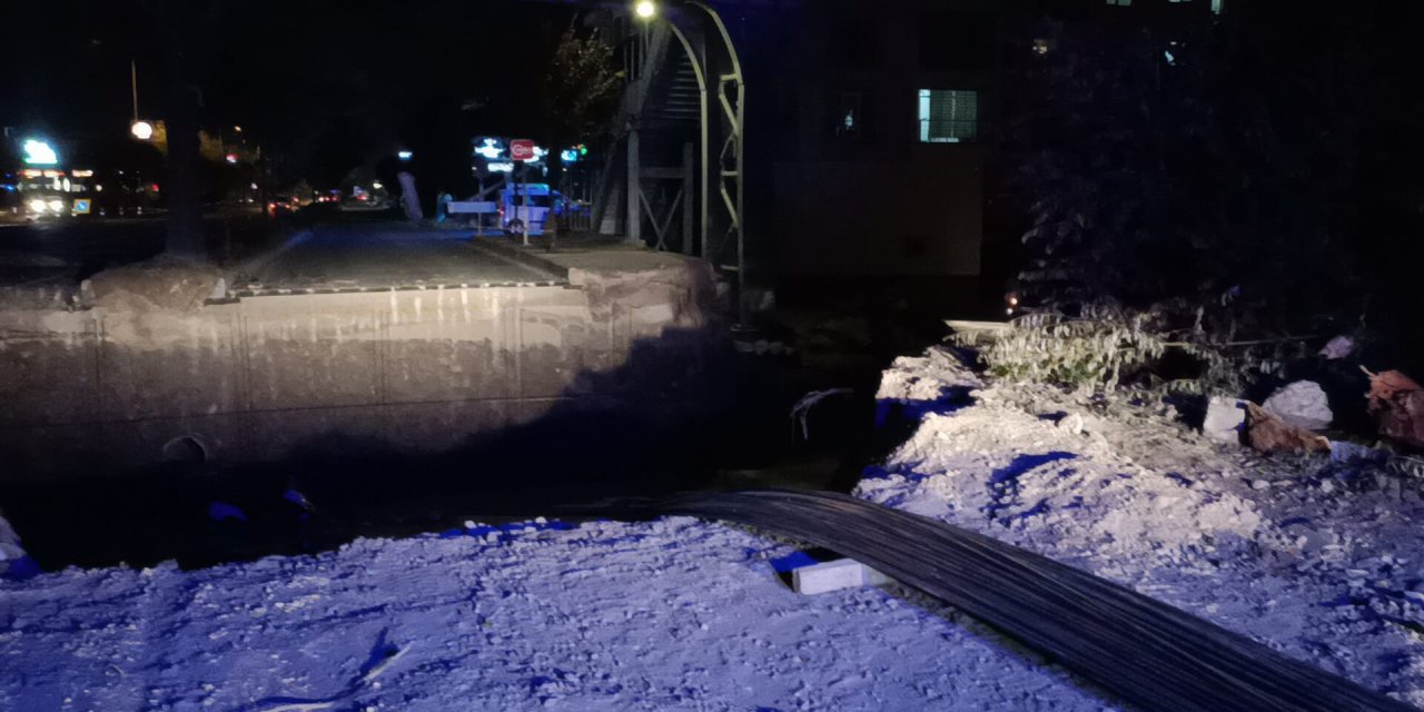 Motosikletli Kurye 4 Metre Derinlikteki Kuyuya Uçtu