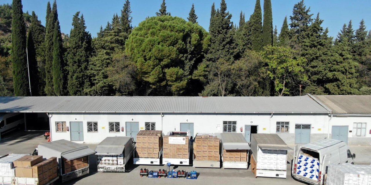 Manisa'da 12 Milyon 500 Bin Tl'lik Kaçak Tütün Ve Ürünü Ele Geçirildi