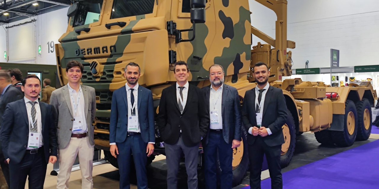 Zırhlı Lojistik Destek Aracı Derman, İngiltere'de Sergilendi