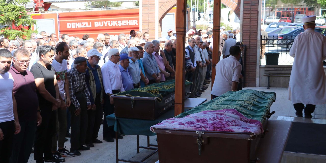 Kazada Ölen Çift Almanya'dan Emeklilik İşlemleri İçin Gelmiş