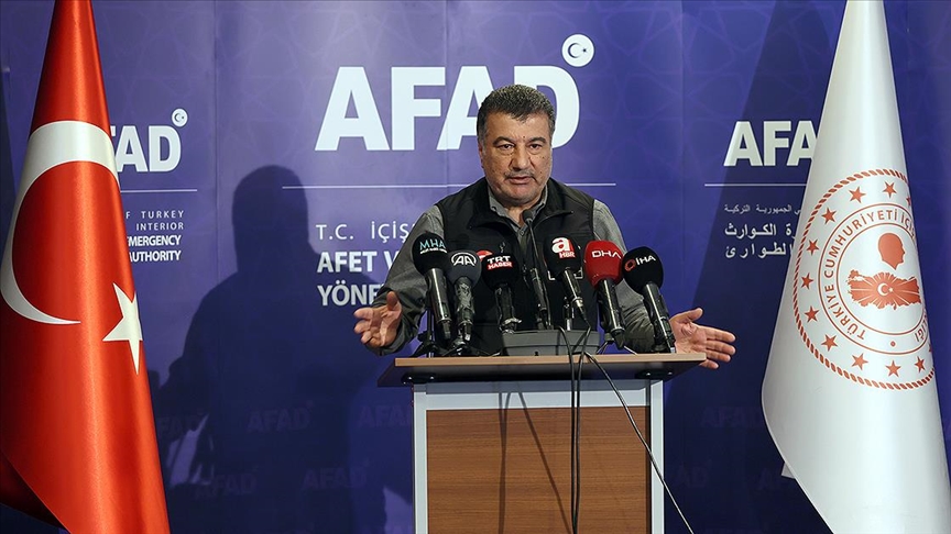 AFAD: Çok yoğun artçı sarsıntı var. Olağan dışı bir durumla karşı karşıyayız