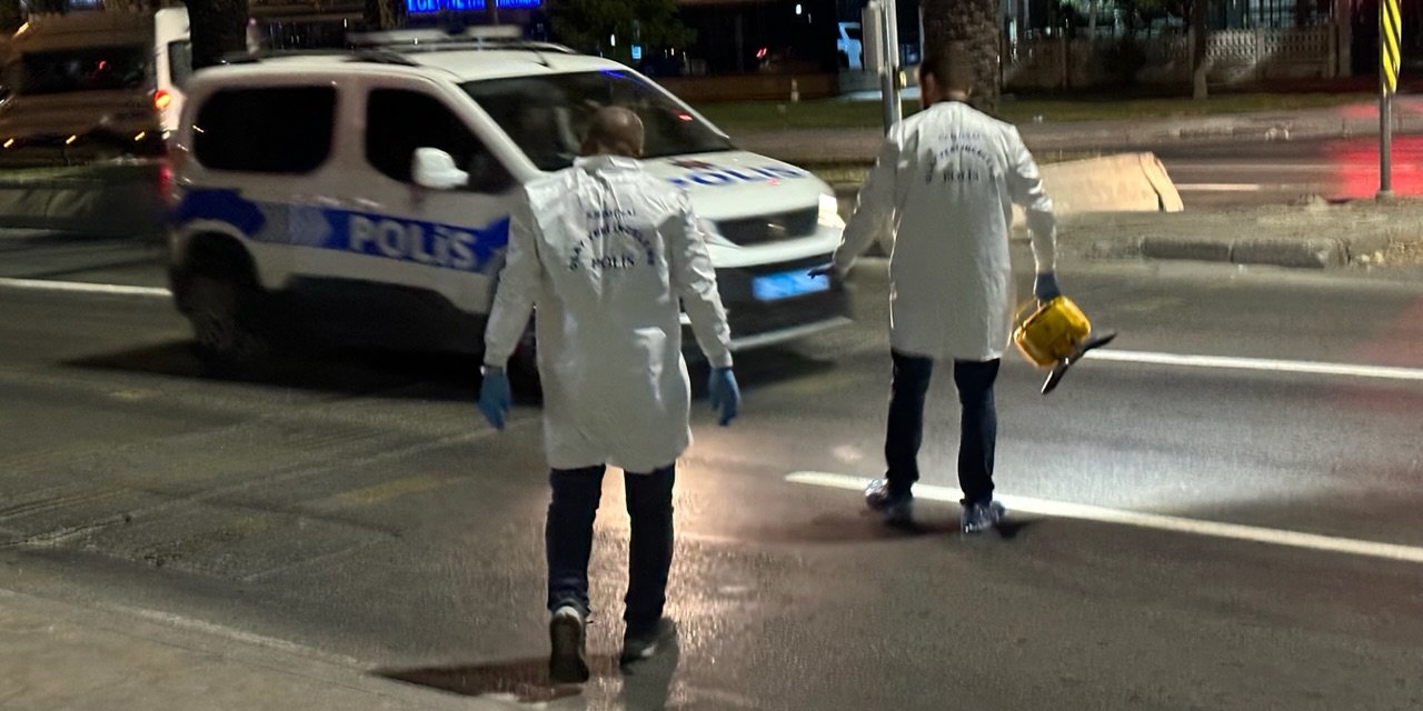 Trafikte Göğsünden Tabancayla Vurulan Motokurye Ağır Yaralandı