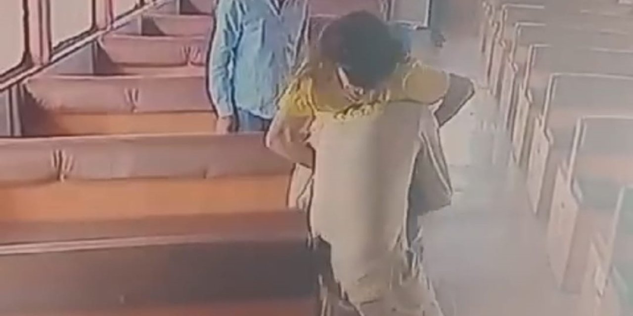 Vapurda Yolcunun Saçının Yakılmasıyla İlgili Yeni Görüntüler Ortaya Çıktı