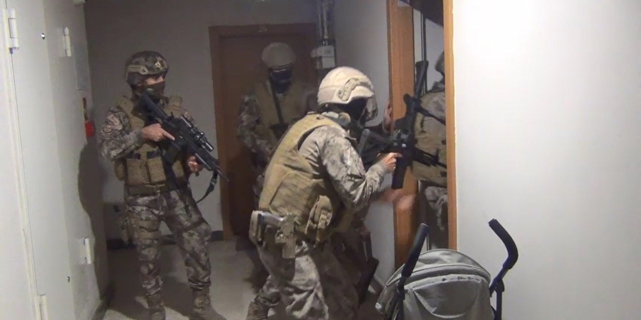 İstanbul’da Deaş El Kaide Operasyonu: 9 Gözaltı